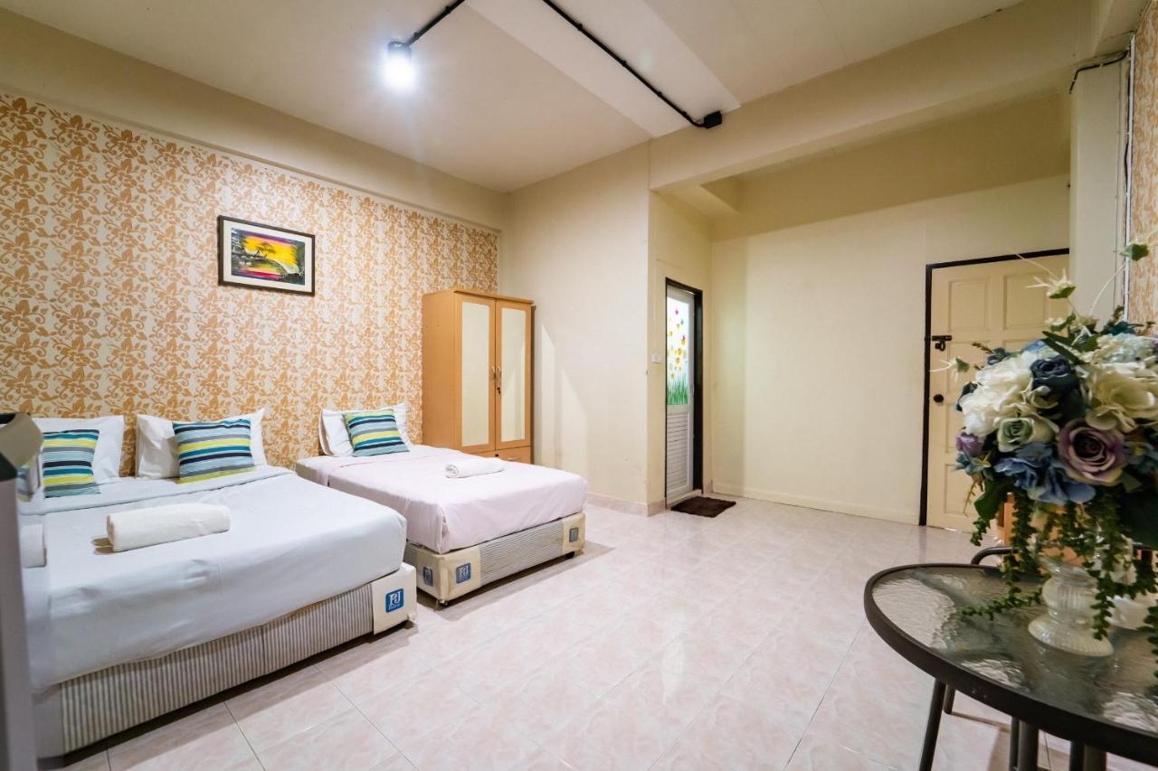 Mind And Punpun Apartment Surat Thani Exterior photo